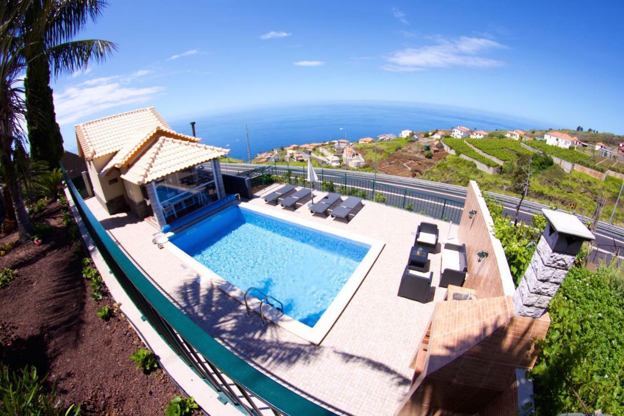 Casa Da Rainha Bungallow Estreito Da Calheta Екстериор снимка